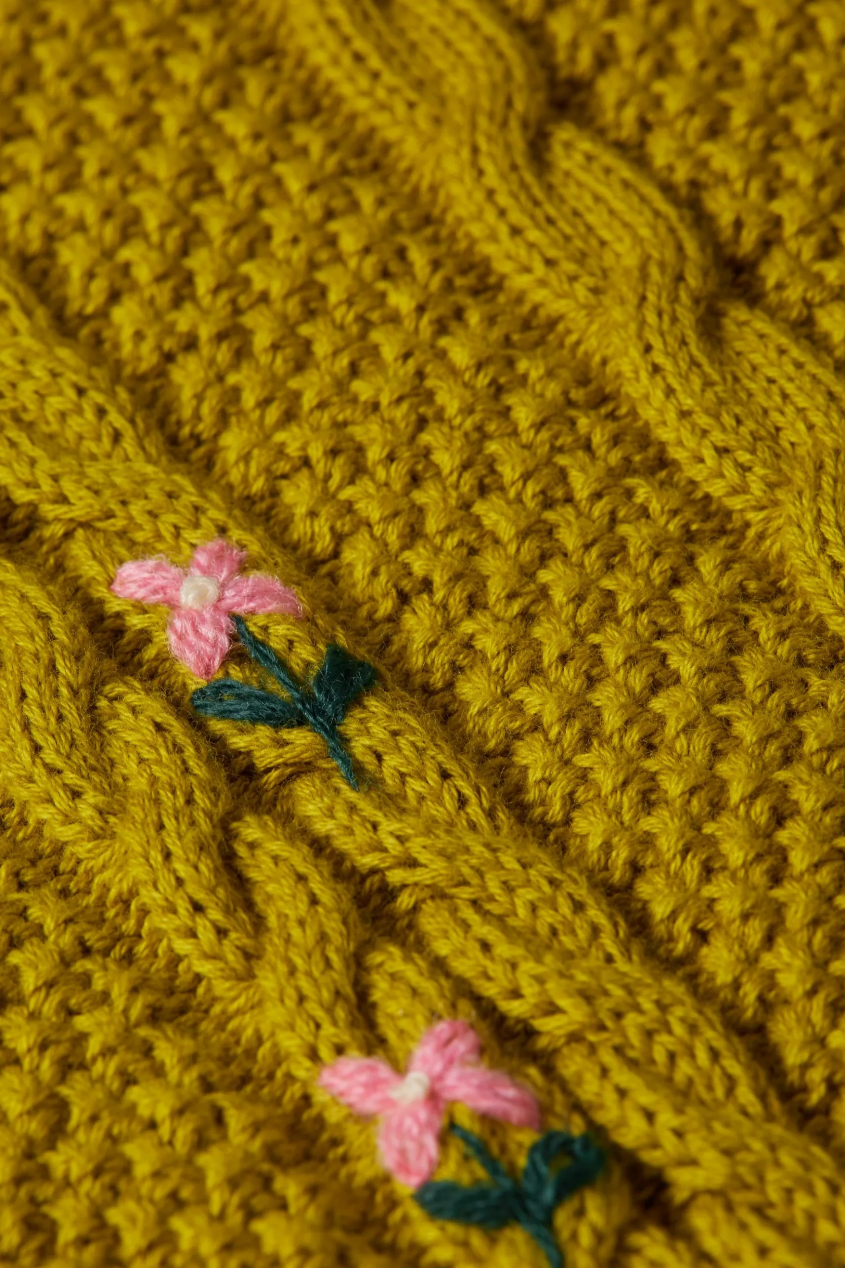 Cardi Roundneck Euphoria