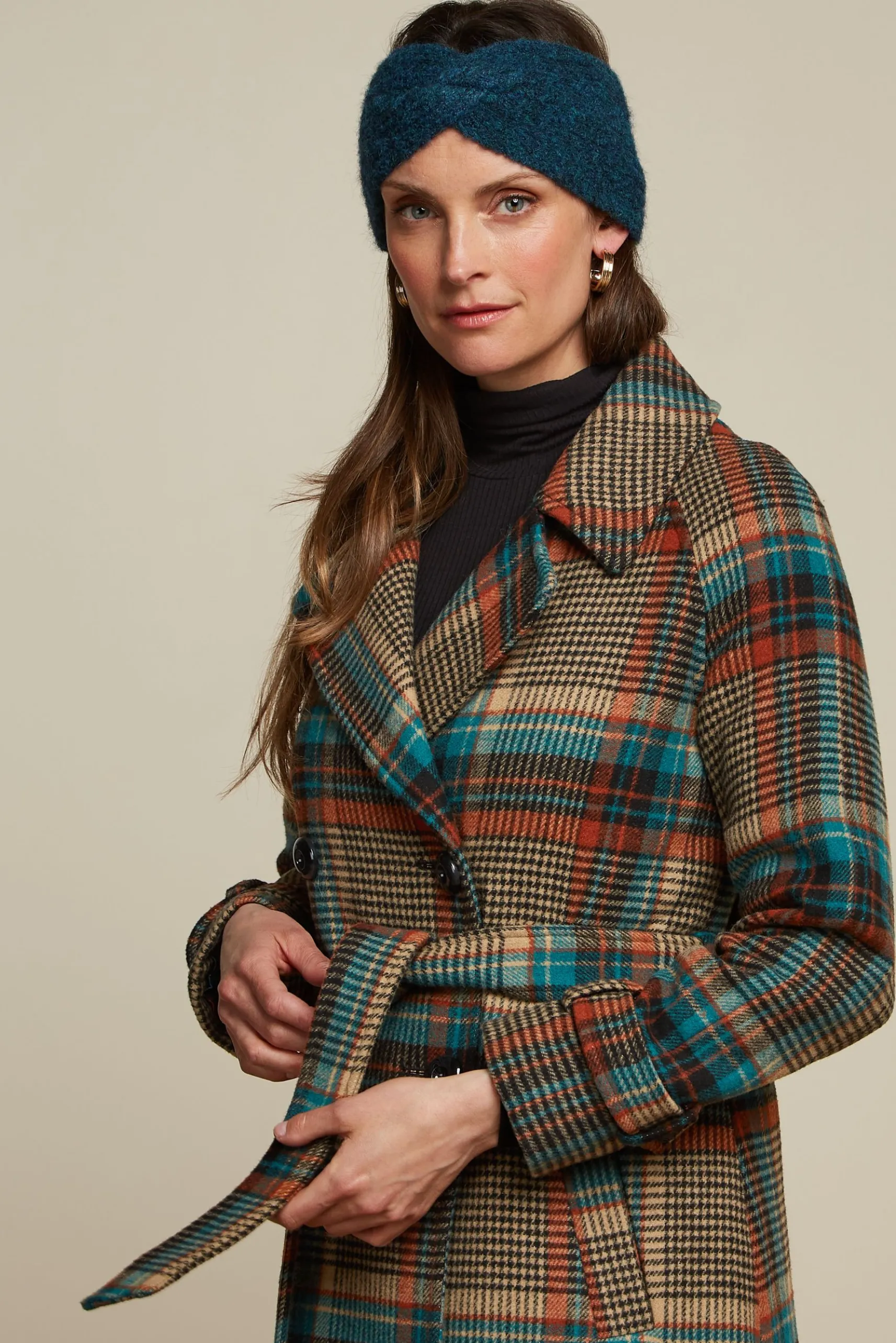 Martia Raglan Coat Fitz Check